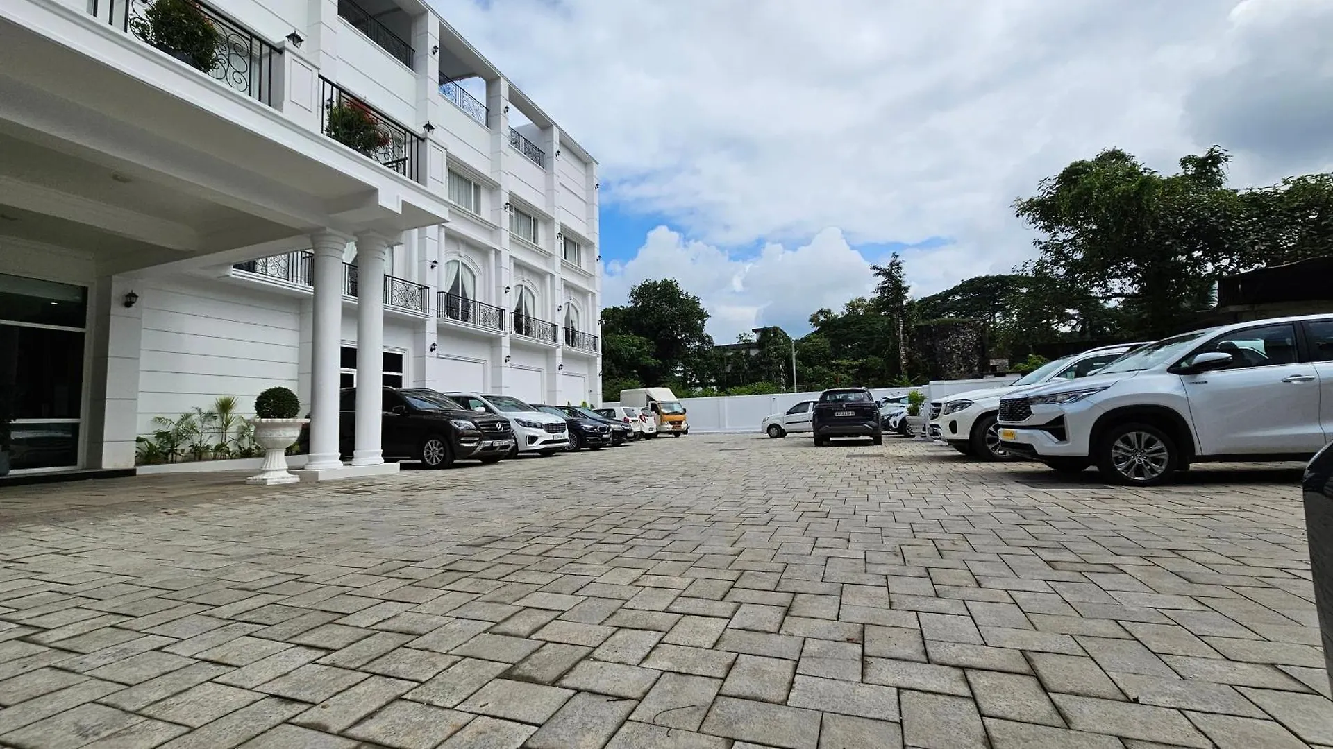 ****  Prosland Hotel Tirur Índia